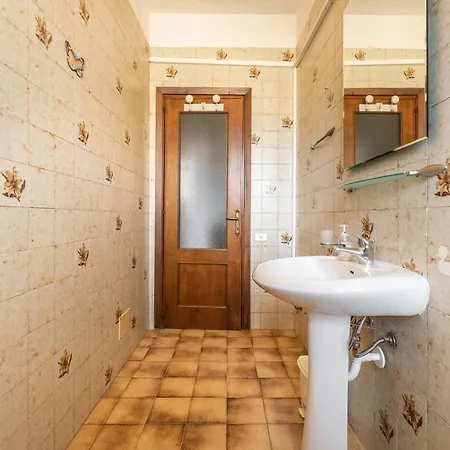 Lo Scolaro Via Nora Apartmán Pula