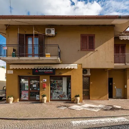 Lo Scolaro Via Nora Apartamento *